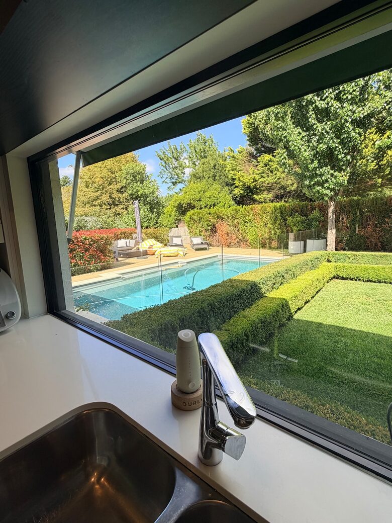 Berrima Estate with Pool, Sauna & Garden Retreat - Berrima, Australia