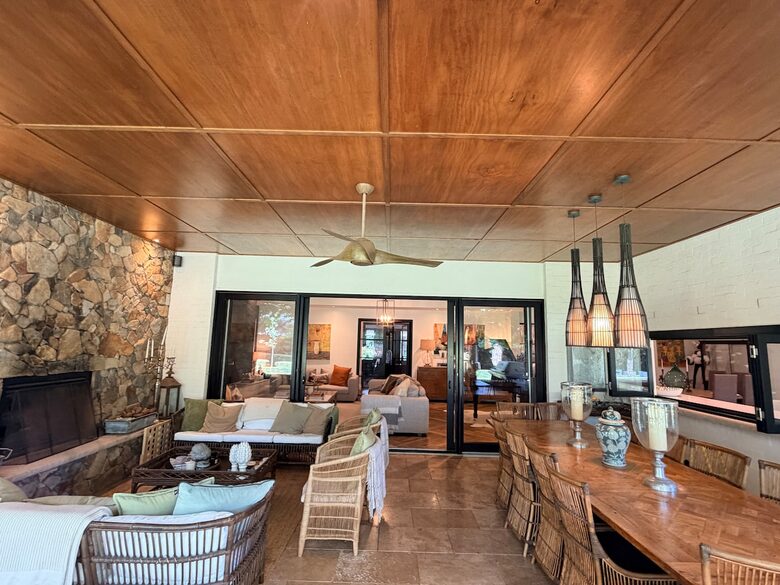 Berrima Estate with Pool, Sauna & Garden Retreat - Berrima, Australia