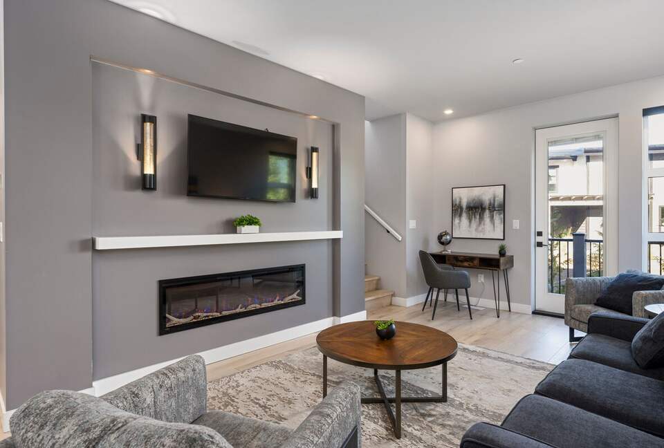 Sunrise Ridge Waterfront Retreat Overlooking Craig Bay - Parksville, Canada