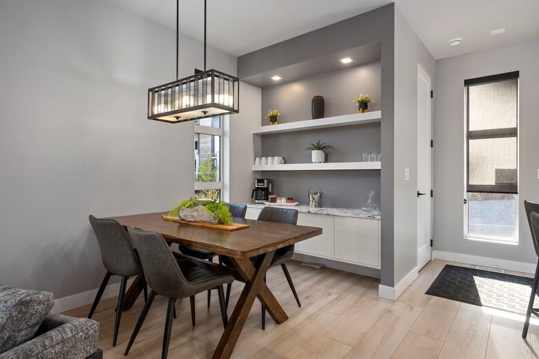 Sunrise Ridge Waterfront Retreat Overlooking Craig Bay - Parksville, Canada