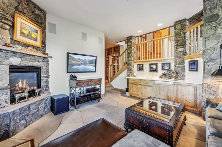 Silverthorne Mountain Retreat with Panoramic Views - Silverthorne, Colorado