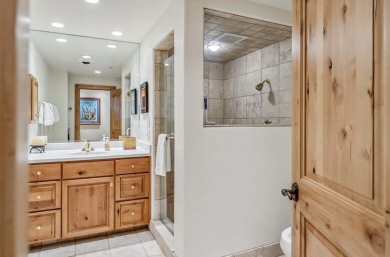 Silverthorne Mountain Retreat with Panoramic Views - Silverthorne, Colorado