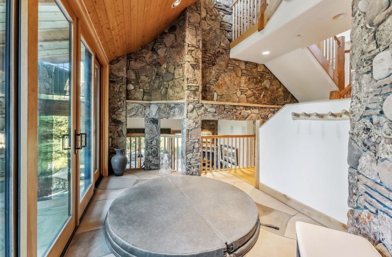 Silverthorne Mountain Retreat with Panoramic Views - Silverthorne, Colorado