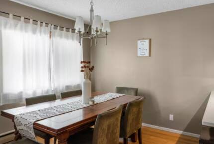 Bright Boulder Townhome Near Pearl Street & Trails - Boulder, Colorado