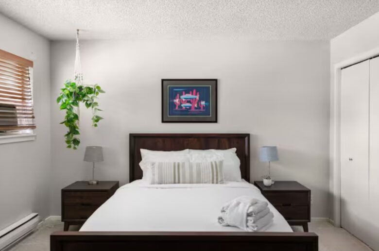 Bright Boulder Townhome Near Pearl Street & Trails - Boulder, Colorado