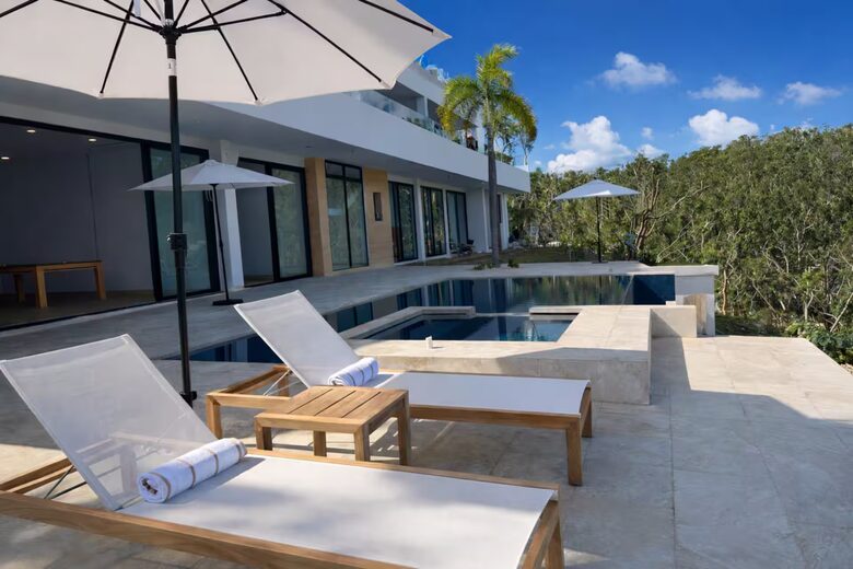 Caribbean Luxury Haven in Rose Hall Golf Community - Montego Bay, Jamaica