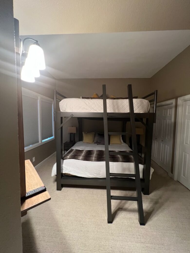 Alpine Escape Minutes from Downtown Breckenridge - Breckenridge, Colorado