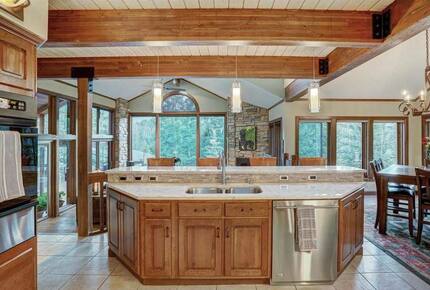 Alpine Escape Minutes from Downtown Breckenridge - Breckenridge, Colorado