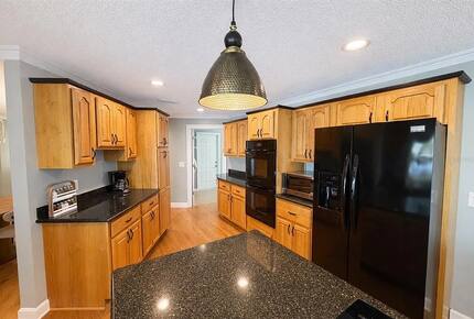 Harborfront Escape Minutes from Clearwater Beach - Clearwater Beach, Florida