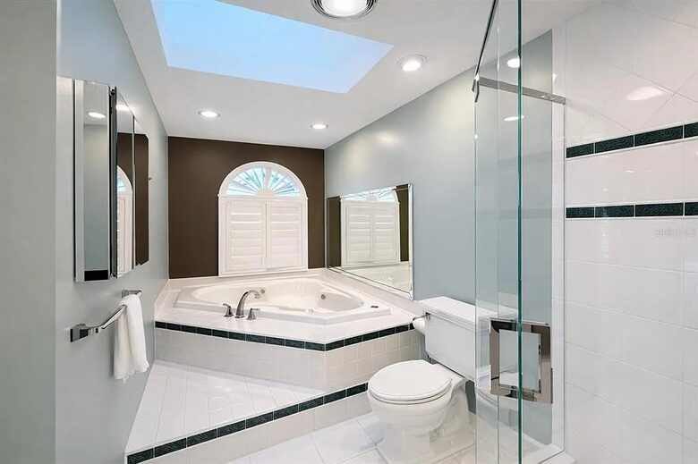 Harborfront Escape Minutes from Clearwater Beach - Clearwater Beach, Florida