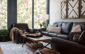 Cozy Alpine Retreat Near Banff & Trails - Canmore, Canada