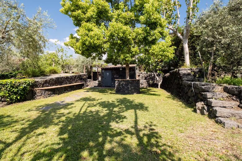 Sicilian Estate with Etna & Mediterranean Views - Acireale, Italy