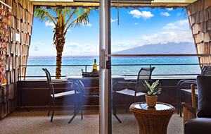Lahaina Beach Escape with Stunning Ocean Views - Lahaina, Hawaii