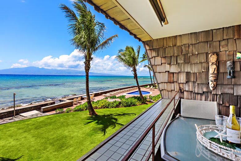 Lahaina Beach Escape with Stunning Ocean Views - Lahaina, Hawaii
