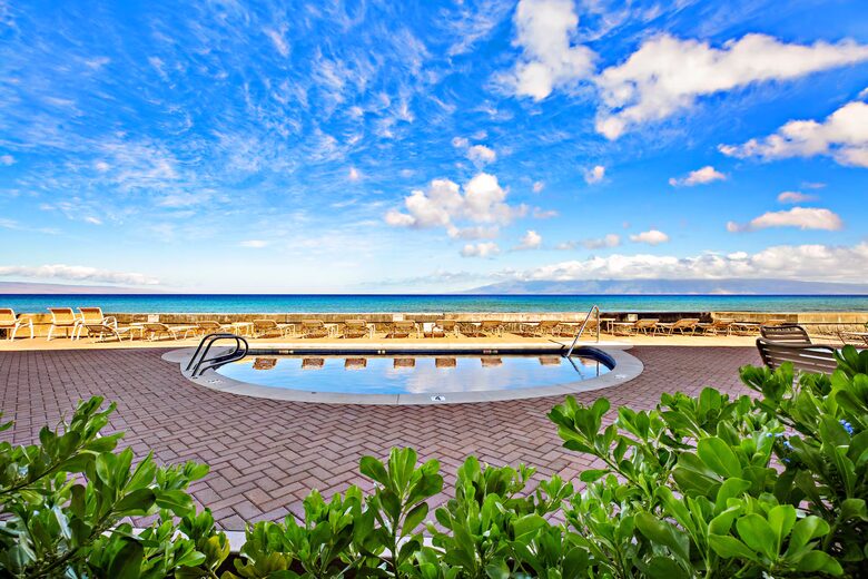 Lahaina Beach Escape with Stunning Ocean Views - Lahaina, Hawaii