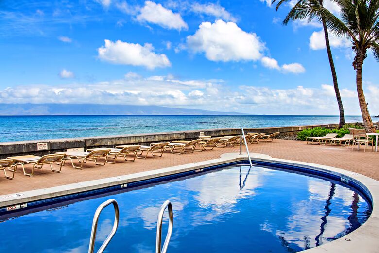 Lahaina Beach Escape with Stunning Ocean Views - Lahaina, Hawaii