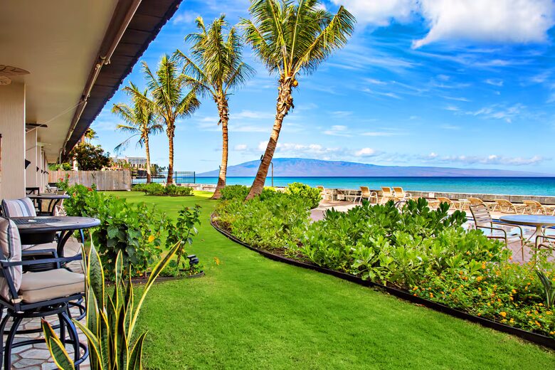 Lahaina Beach Escape with Stunning Ocean Views - Lahaina, Hawaii