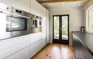 Hudson River Cottage with Scenic Views & Gardens - Saugerties, New York