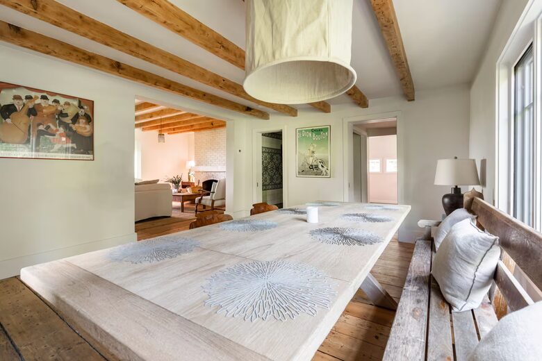 Hudson River Cottage with Scenic Views & Gardens - Saugerties, New York