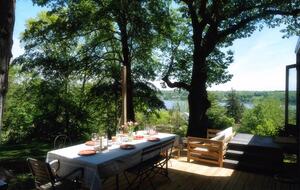 Hudson River Cottage with Scenic Views & Gardens - Saugerties, New York