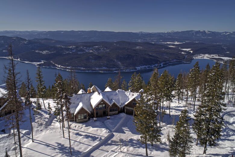 Luxury Ski-In Retreat Overlooking Whitefish Lake - Whitefish, Montana