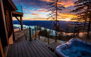 Luxury Ski-In Retreat Overlooking Whitefish Lake - Whitefish, Montana