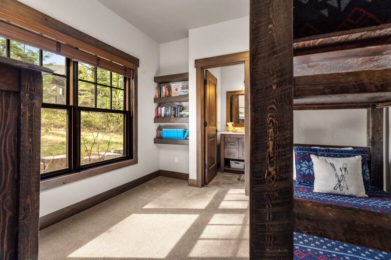 Luxury Ski-In Retreat Overlooking Whitefish Lake - Whitefish, Montana