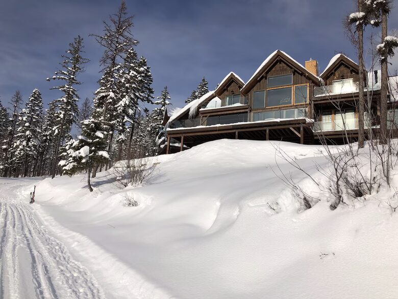 Luxury Ski-In Retreat Overlooking Whitefish Lake - Whitefish, Montana