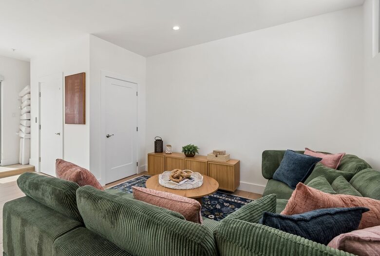 Three-Level Escape with Rooftop & Loft in Sarasota's Rosemary District - Sarasota, Florida