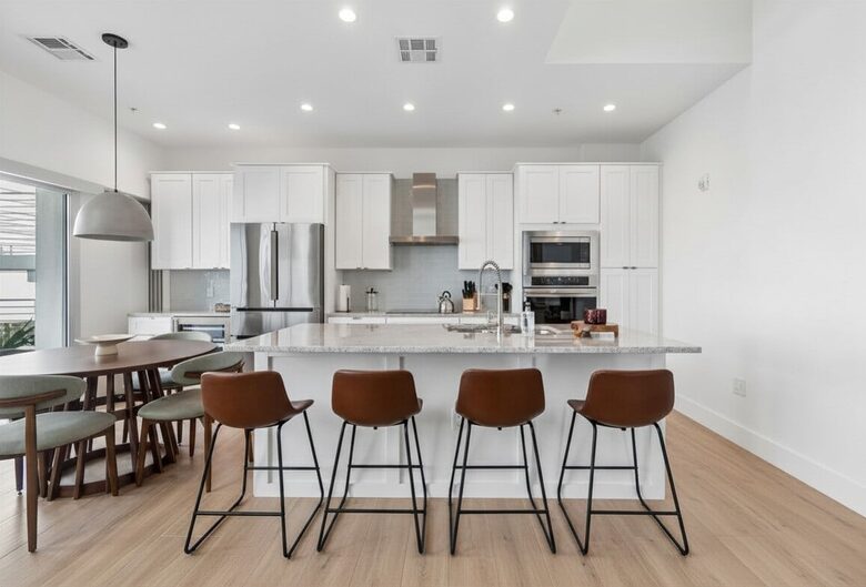 Three-Level Escape with Rooftop & Loft in Sarasota's Rosemary District - Sarasota, Florida