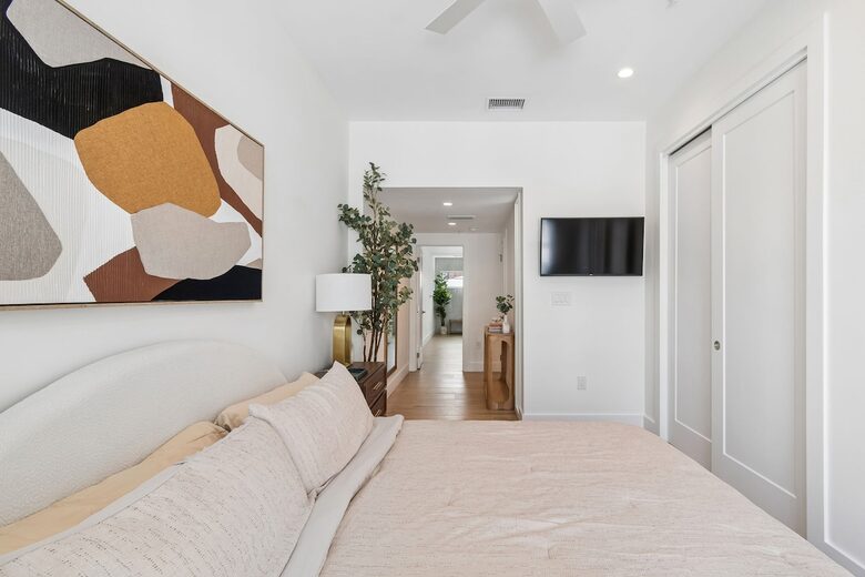 Three-Level Escape with Rooftop & Loft in Sarasota's Rosemary District - Sarasota, Florida