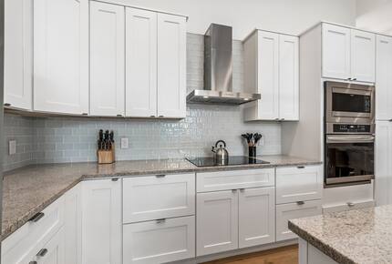 Stylish Sarasota Retreat in Rosemary District - Sarasota, Florida