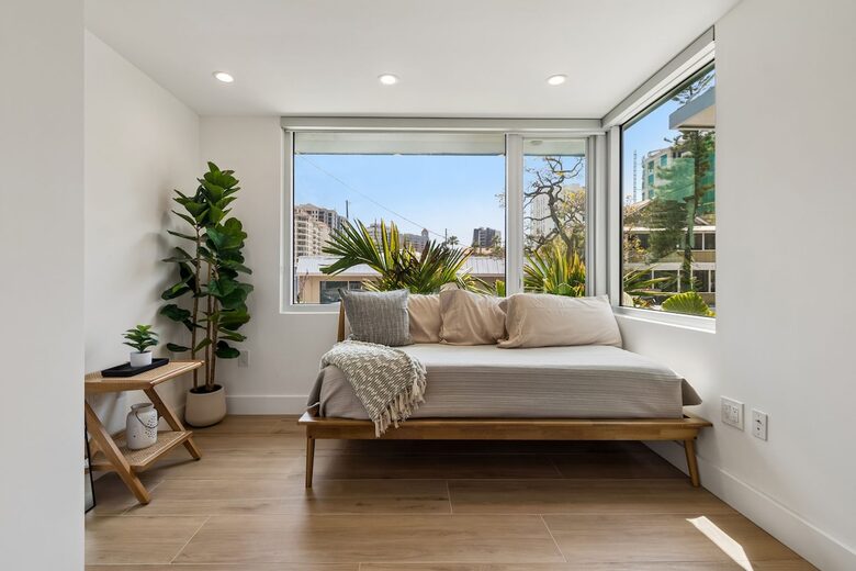 Stylish Sarasota Retreat in Rosemary District - Sarasota, Florida