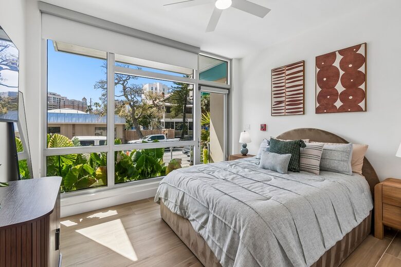 Stylish Sarasota Retreat in Rosemary District - Sarasota, Florida