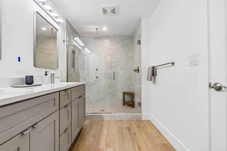 Stylish Sarasota Retreat in Rosemary District - Sarasota, Florida