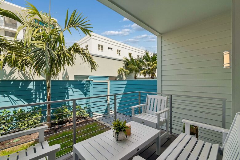 Stylish Sarasota Retreat in Rosemary District - Sarasota, Florida