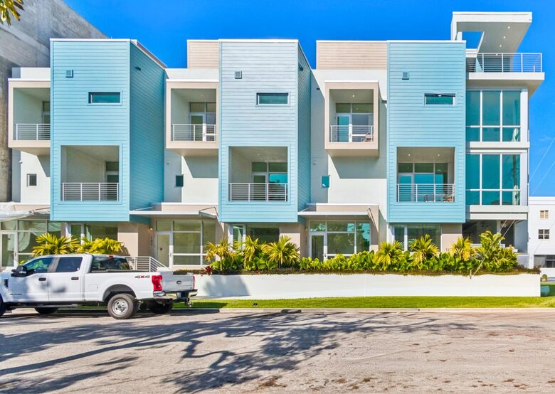 Stylish Sarasota Retreat in Rosemary District - Sarasota, Florida