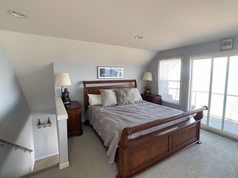 Coastal Tulalip Escape with Panoramic Water Views - Tulalip, Washington