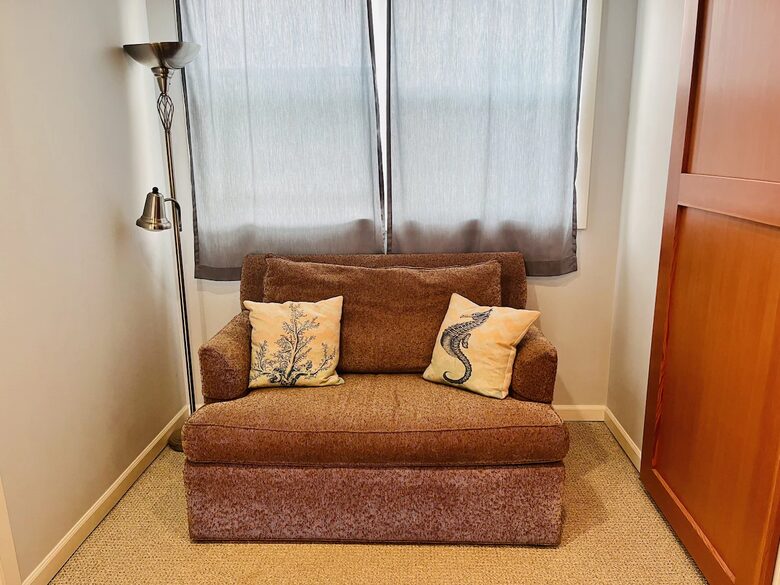 Coastal Tulalip Escape with Panoramic Water Views - Tulalip, Washington