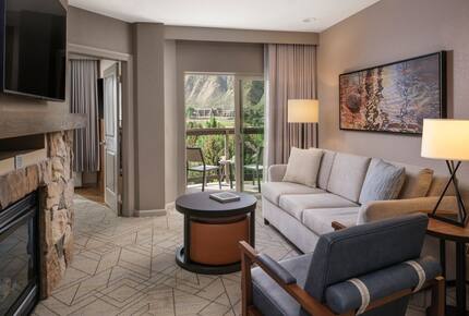 Two-Bedroom Alpine Villa | Sheraton Mountain Vista Villas, Avon / Vail Valley - Avon, Colorado