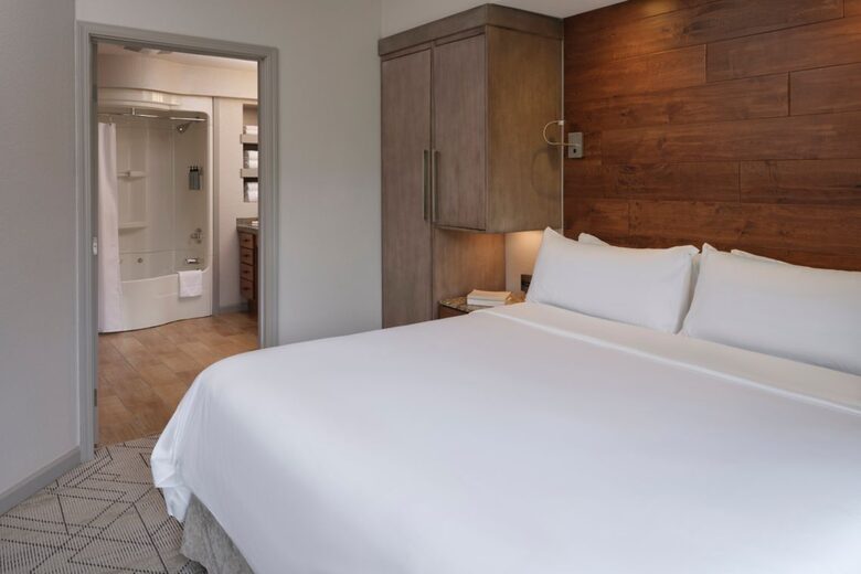 Two-Bedroom Alpine Villa | Sheraton Mountain Vista Villas, Avon / Vail Valley - Avon, Colorado