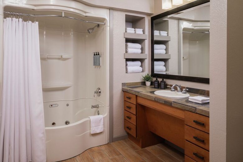 Two-Bedroom Alpine Villa | Sheraton Mountain Vista Villas, Avon / Vail Valley - Avon, Colorado