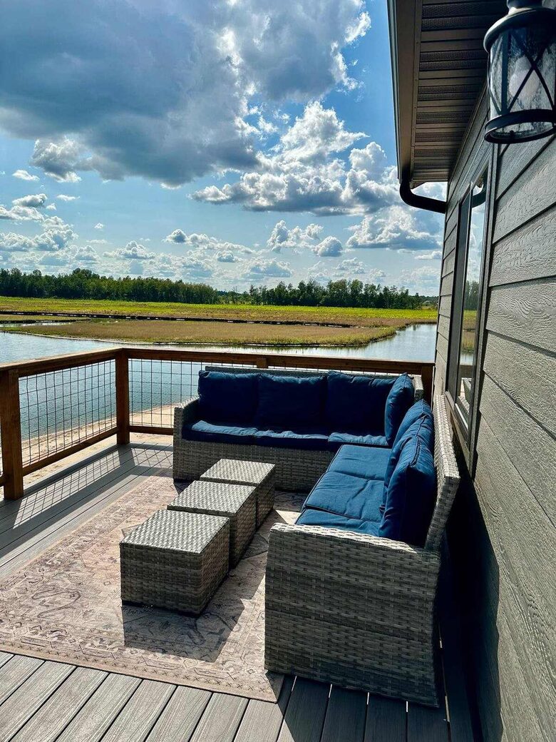 Wisconsin Lake House with Beach & Game Room - New Lisbon, Wisconsin