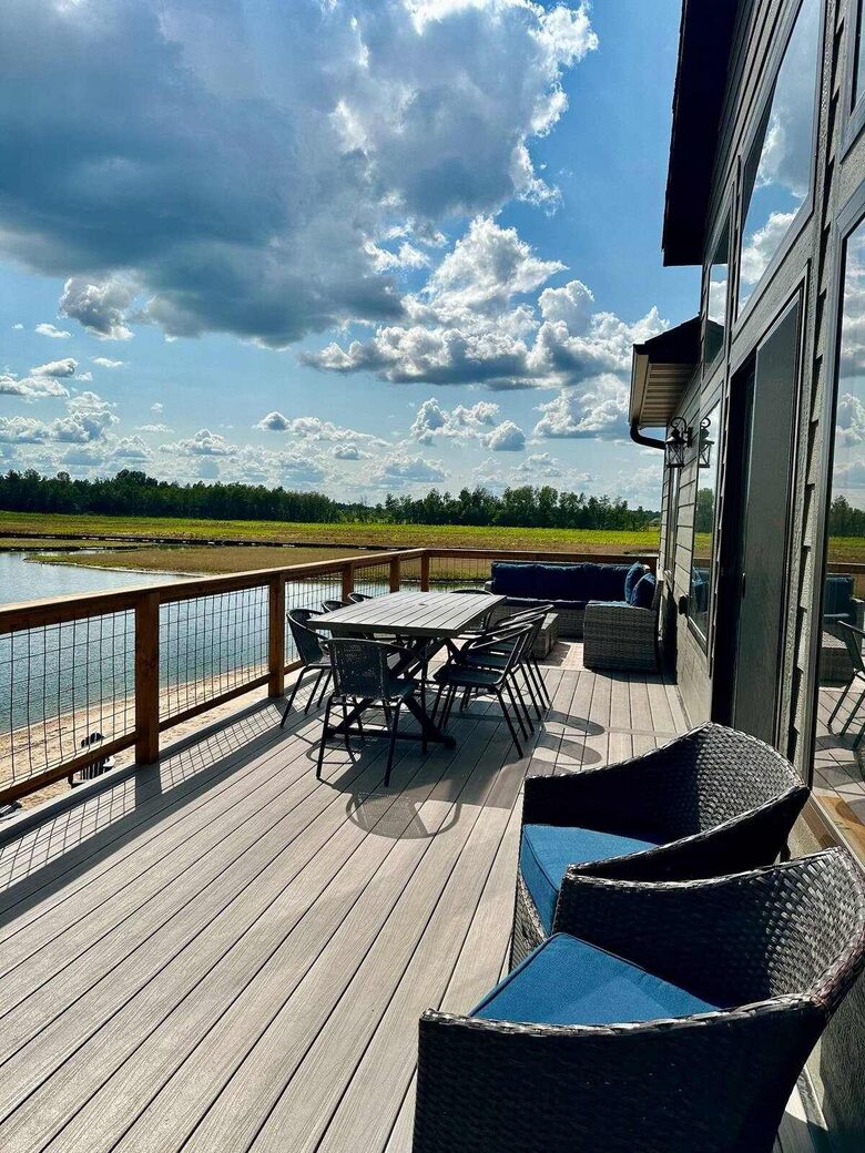 Wisconsin Lake House with Beach & Game Room - New Lisbon, Wisconsin