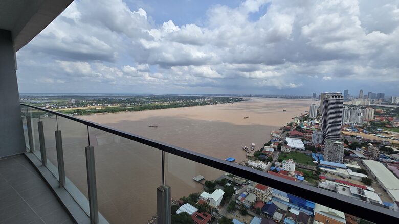 Phnom Penh Panorama | 42nd Floor Three-River View Residence - Phnom Penh, Cambodia