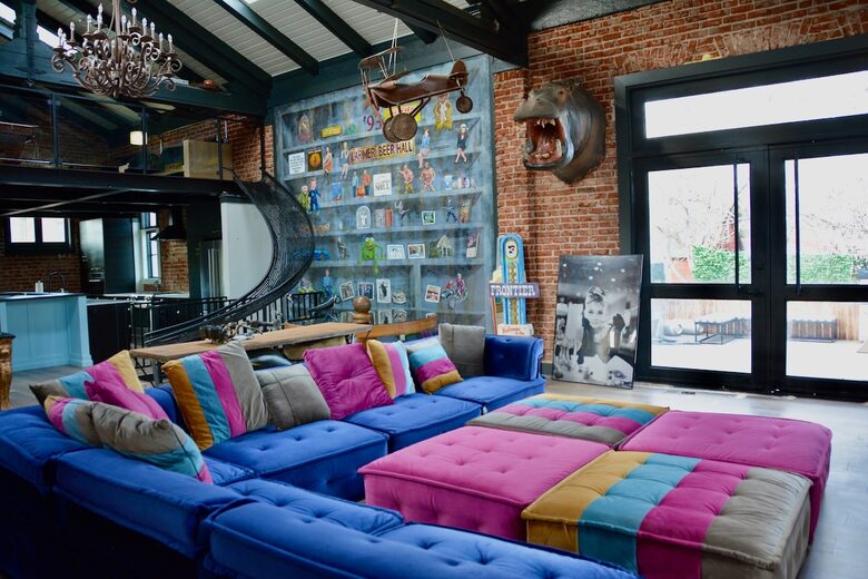 Eclectic Group Getaway in a Reimagined 1911 Landmark - Denver, Colorado