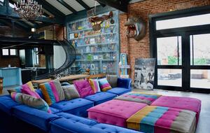 Eclectic Group Getaway in a Reimagined 1911 Landmark - Denver, Colorado