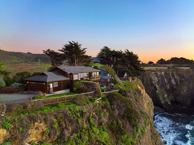 Oceanfront Coastal Sanctuary - Elk, California