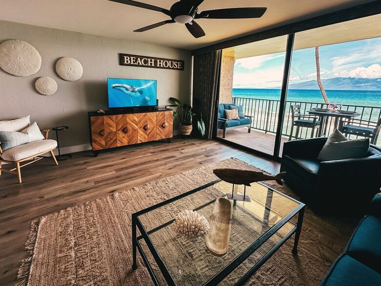 Maui Coastal Getaway with Resort Amenities - Lahaina, Hawaii