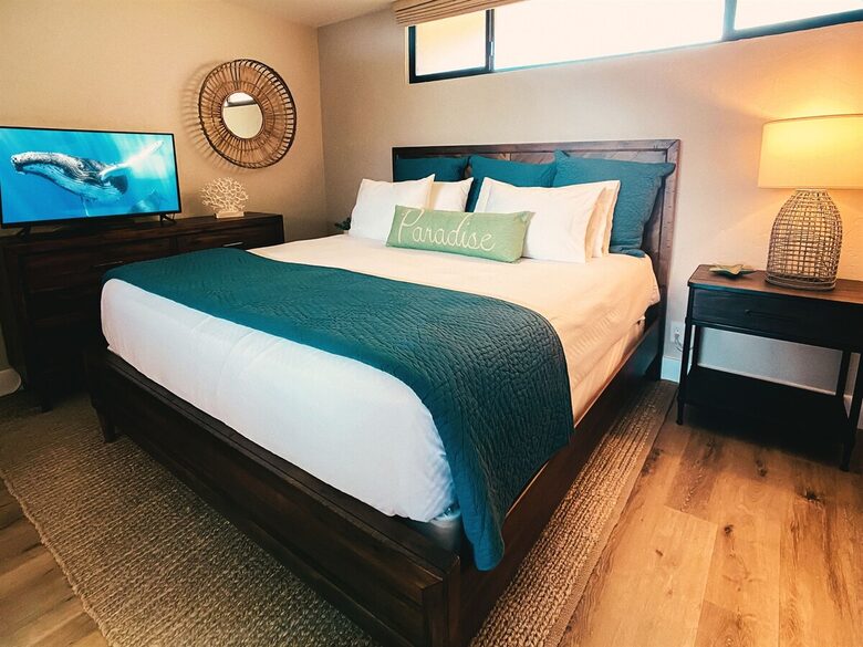 Maui Coastal Getaway with Resort Amenities - Lahaina, Hawaii